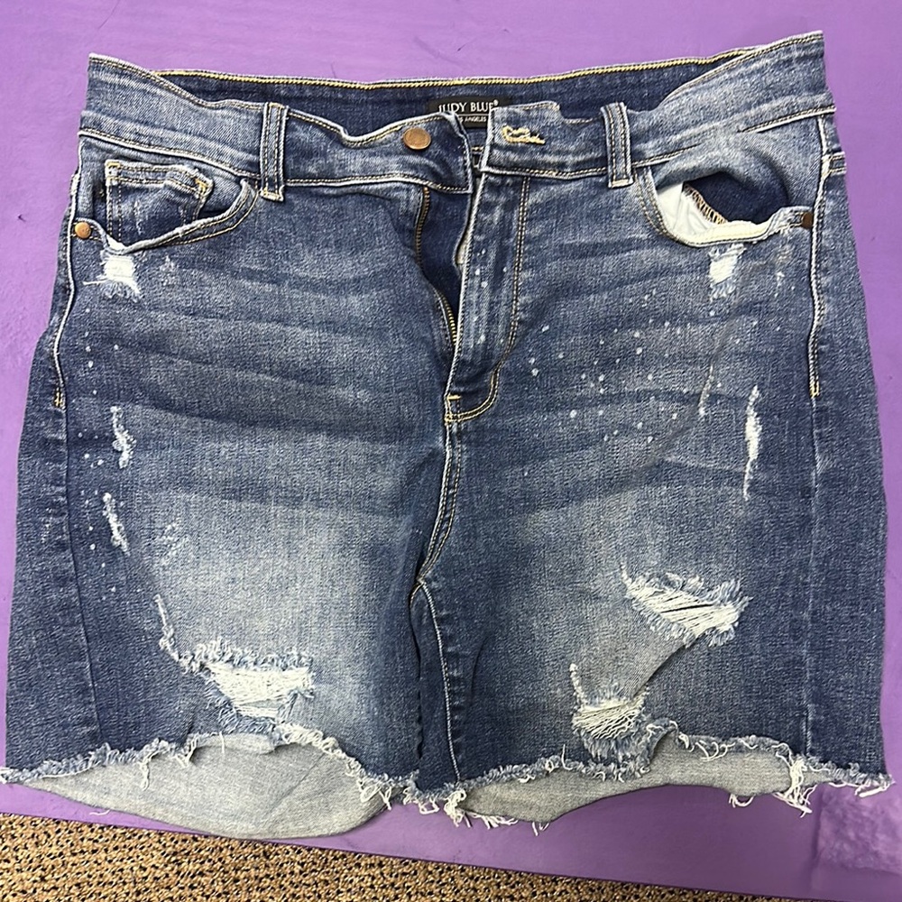 Judy blue shorts